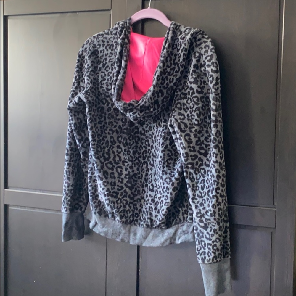 Jacket. - Picture 3 of 4